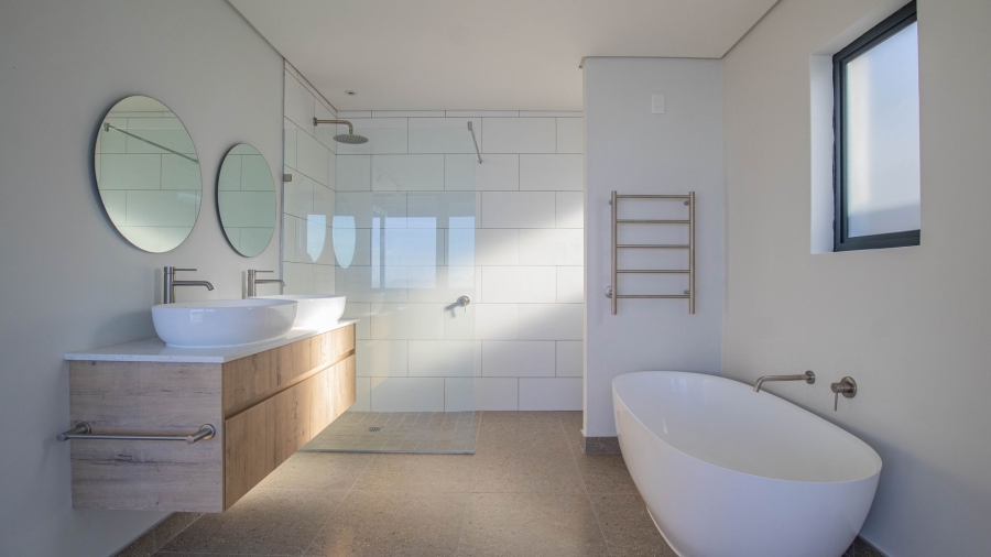 2 Bedroom Property for Sale in Muizenberg Western Cape